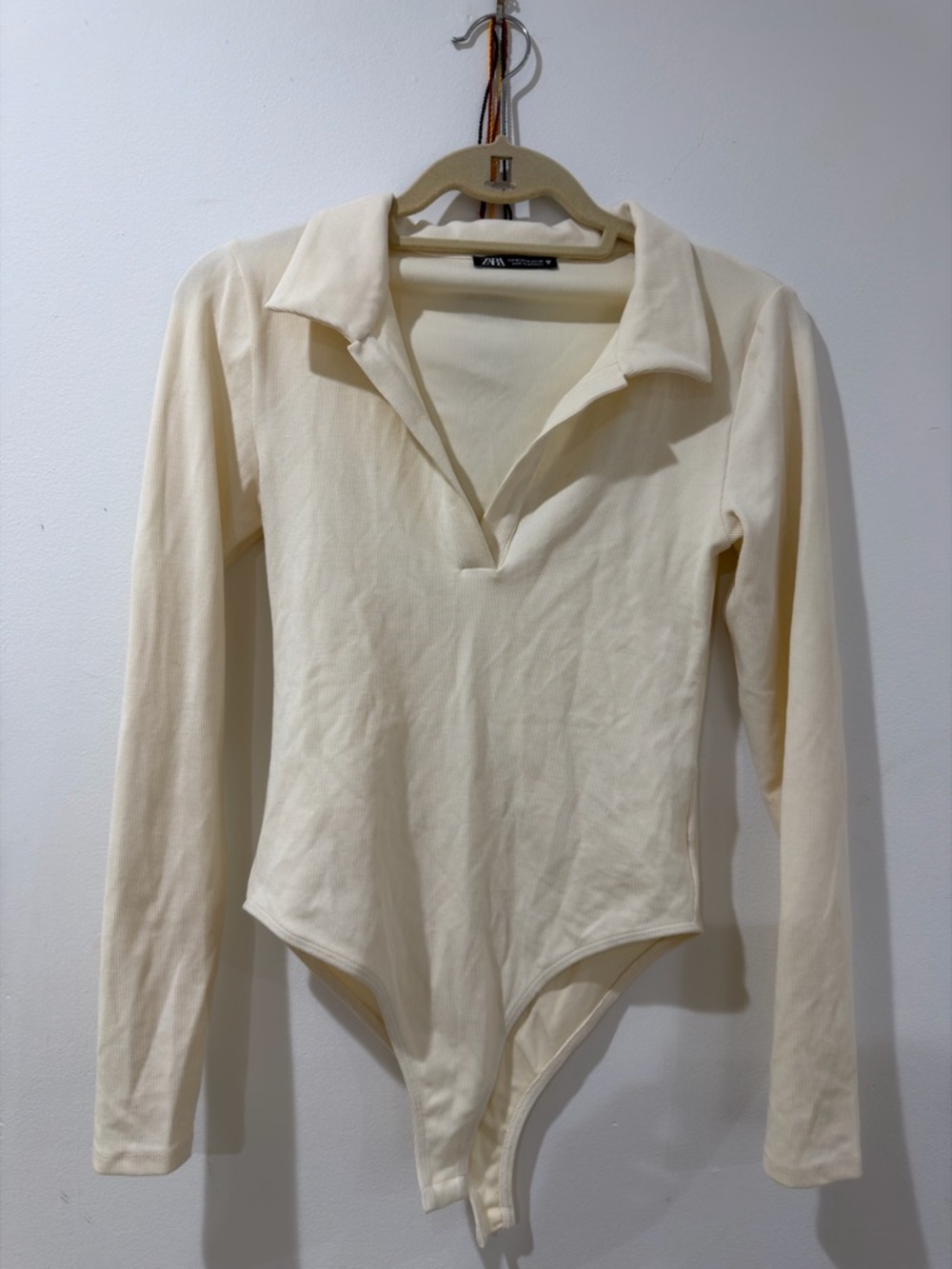 Zara Cream Collared V-Neck Long-Sleeve Bodysuit